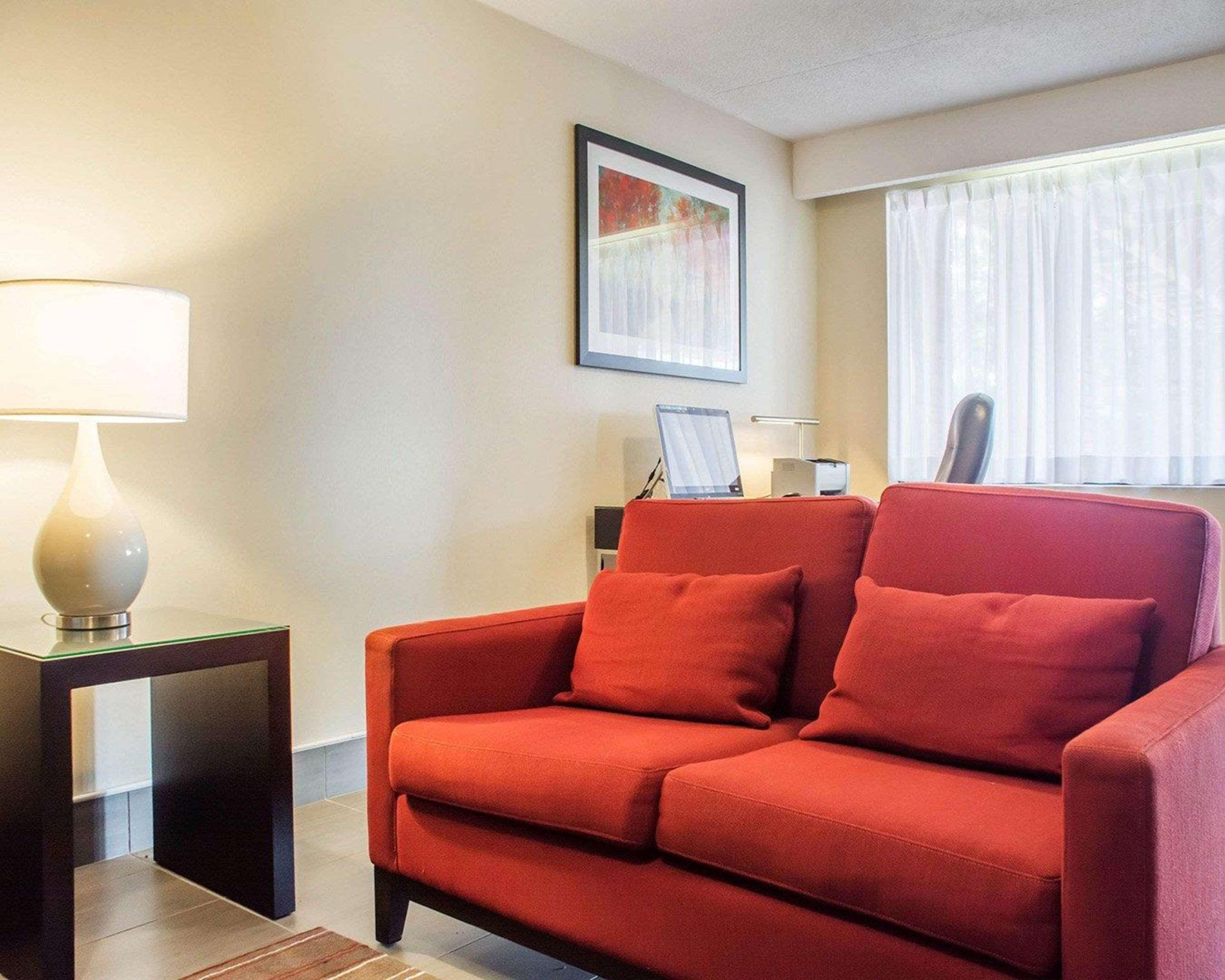 Comfort Inn Брантфорд Экстерьер фото